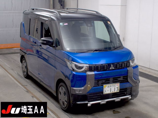 MITSUBISHI DELICA MINI