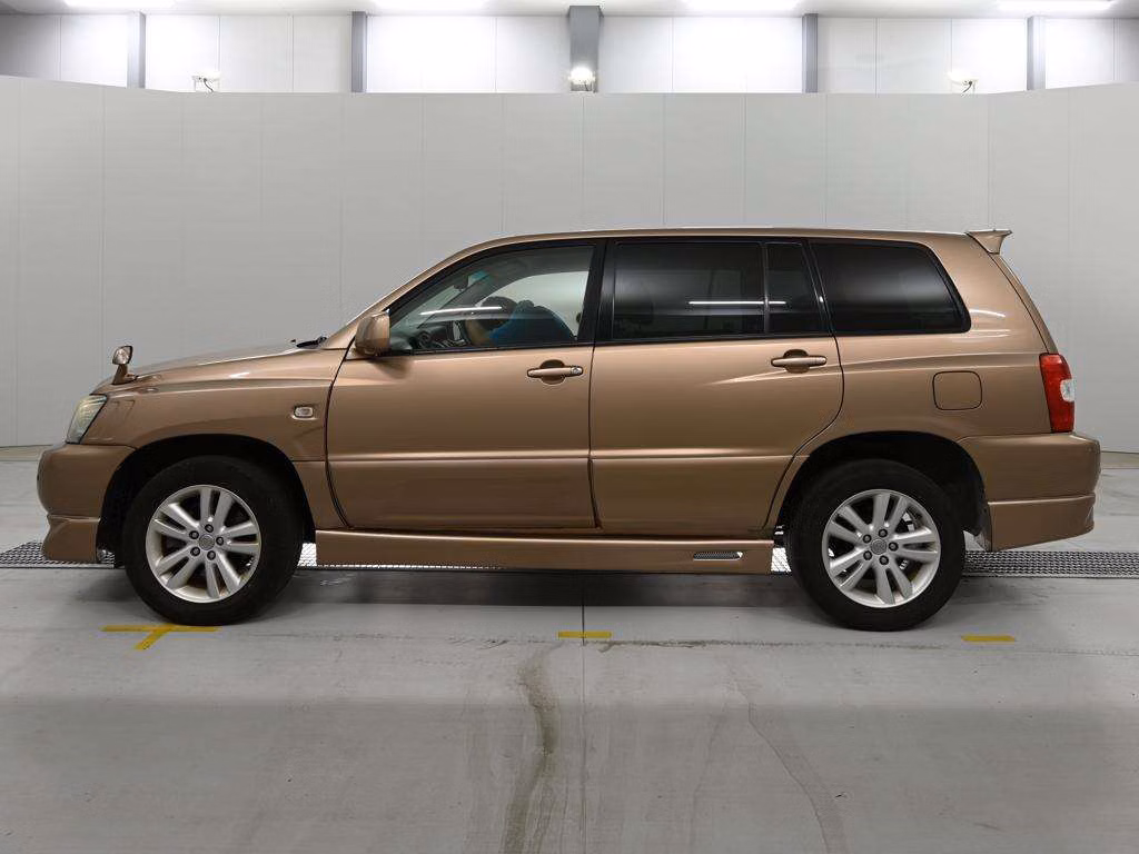 TOYOTA KLUGER V