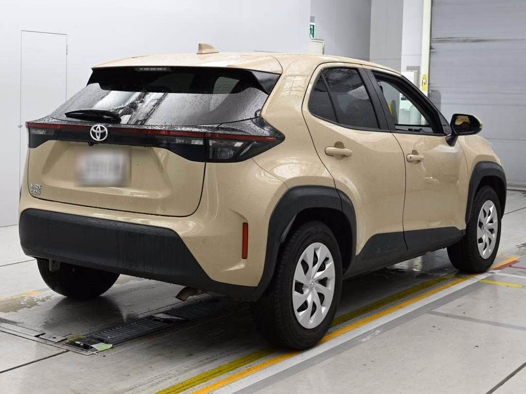TOYOTA YARIS CROSS