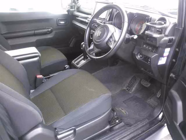 SUZUKI JIMNY SIERRA