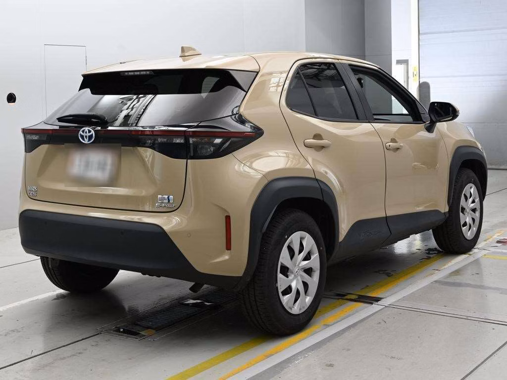 TOYOTA YARIS CROSS