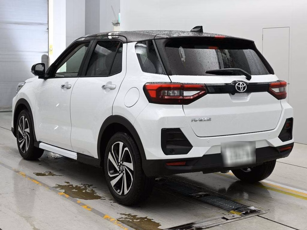 TOYOTA RAIZE