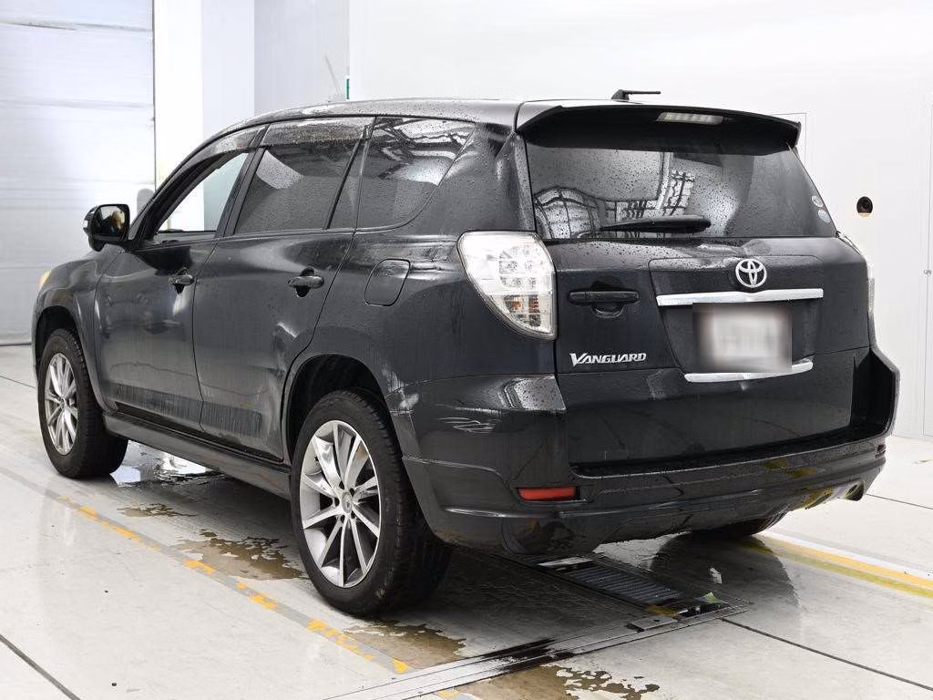 TOYOTA VANGUARD