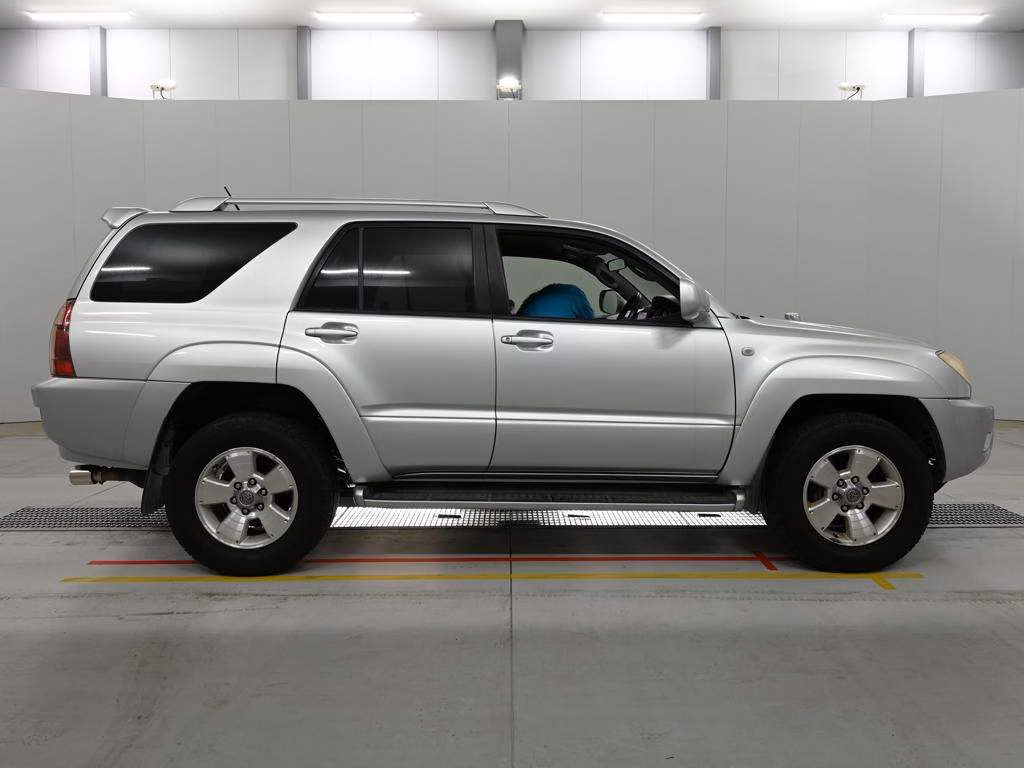 TOYOTA HILUX SURF