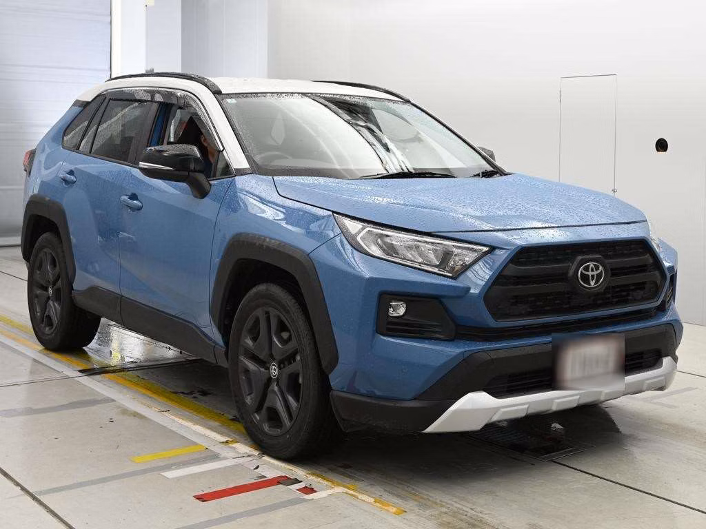 TOYOTA RAV4