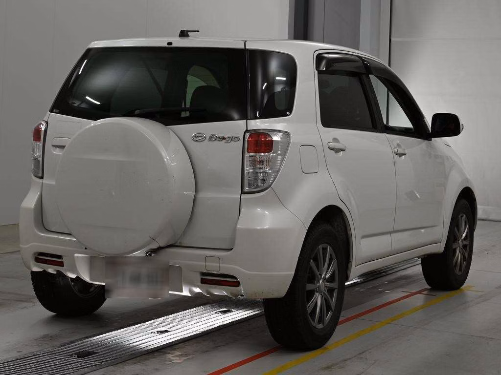 DAIHATSU BE-GO