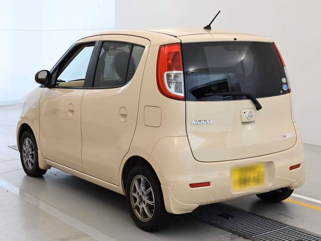 NISSAN MOCO