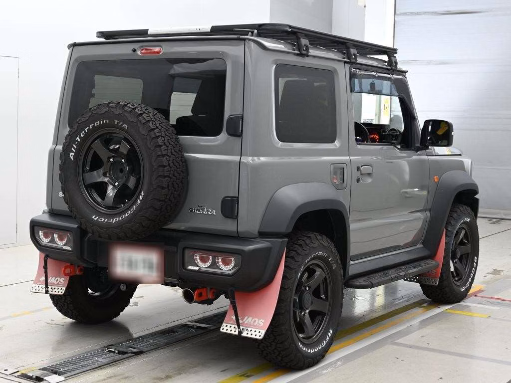 SUZUKI JIMNY SIERRA