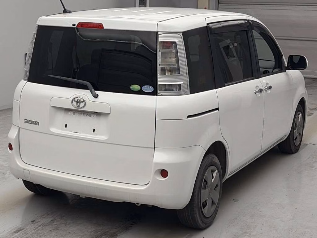 TOYOTA SIENTA