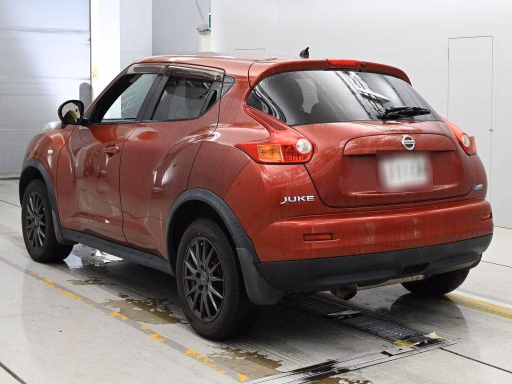 NISSAN JUKE