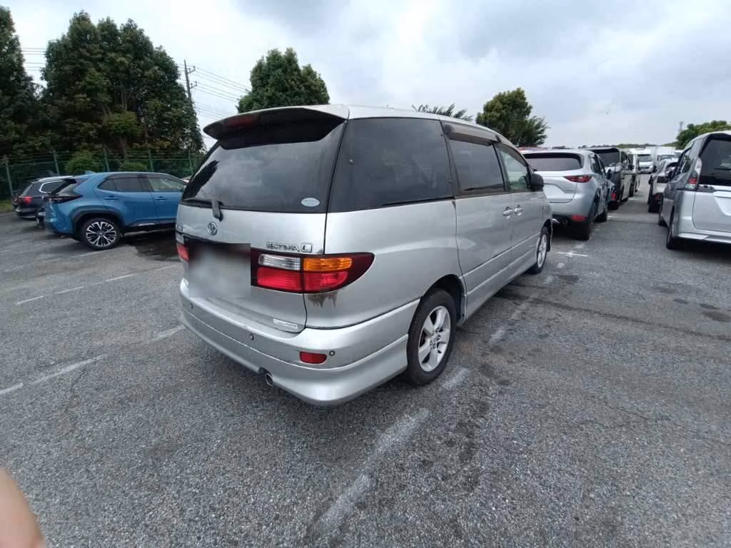 TOYOTA ESTIMA
