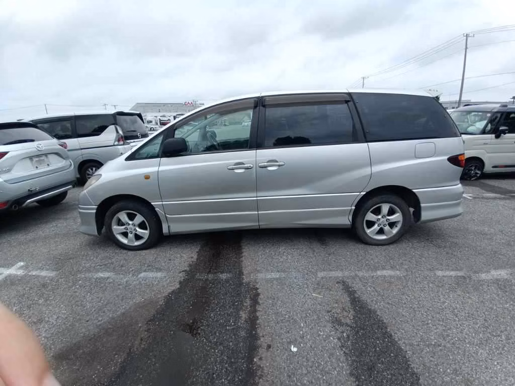 TOYOTA ESTIMA
