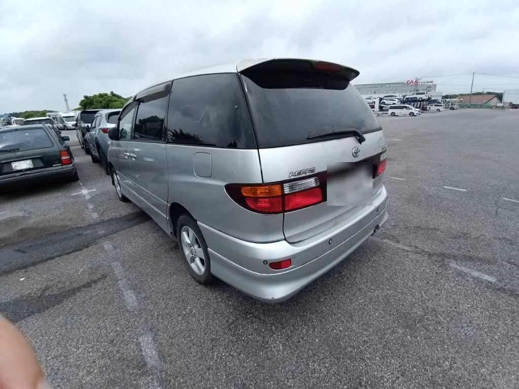 TOYOTA ESTIMA