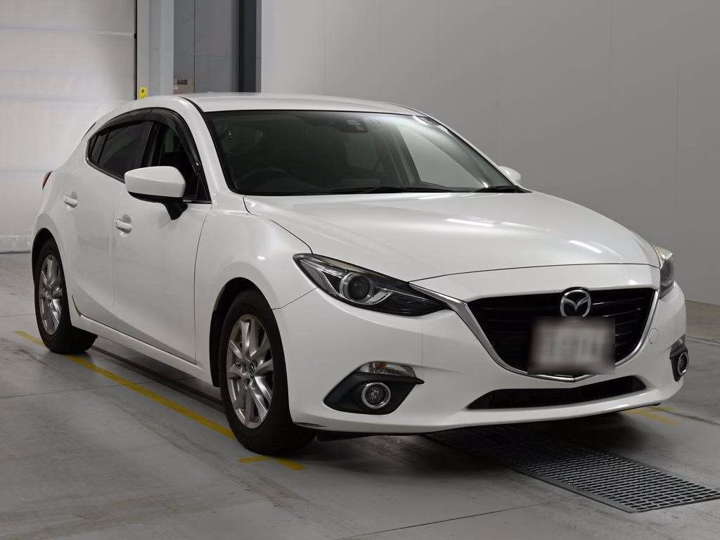 MAZDA AXELA