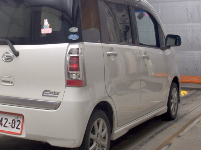 DAIHATSU TANTO EXE