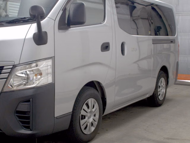 NISSAN CARAVAN