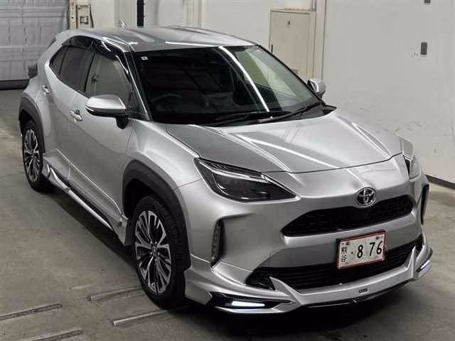 TOYOTA YARIS CROSS