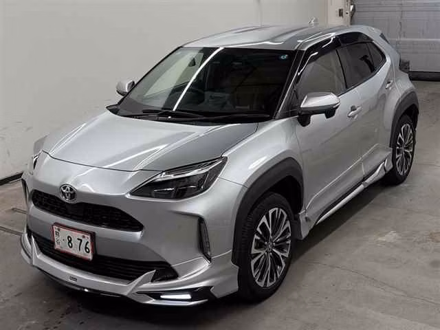 TOYOTA YARIS CROSS