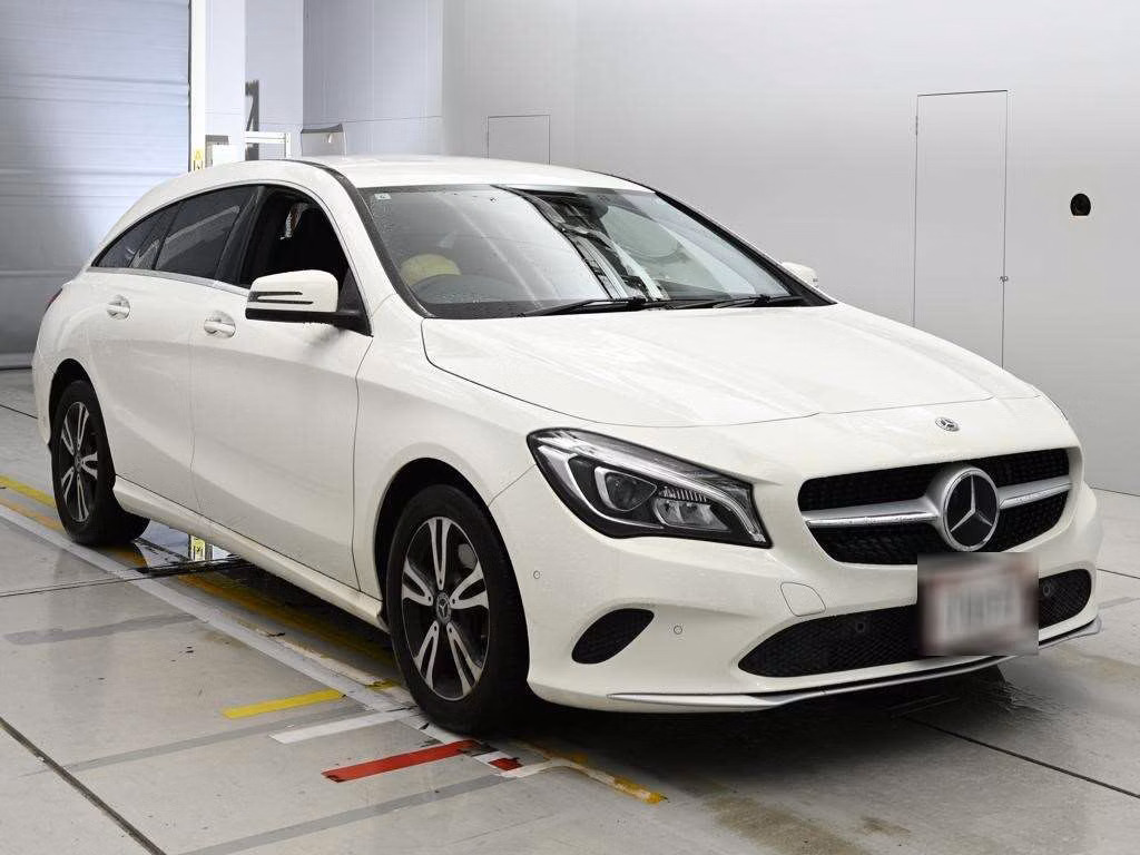 MERCEDES-BENZ CLA-CLASS