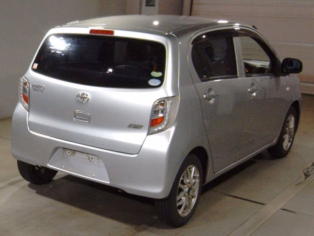 TOYOTA PIXIS EPOCH