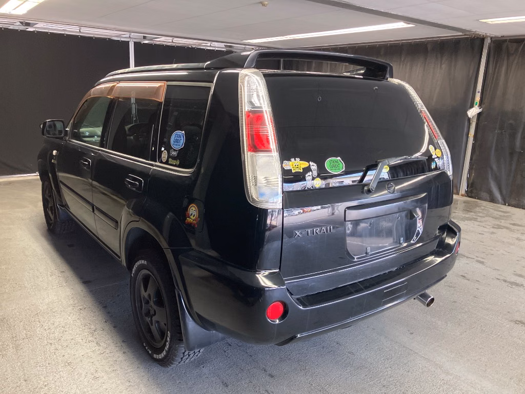 NISSAN X-TRAIL