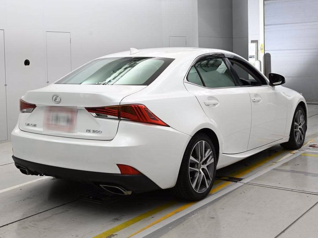 LEXUS IS300
