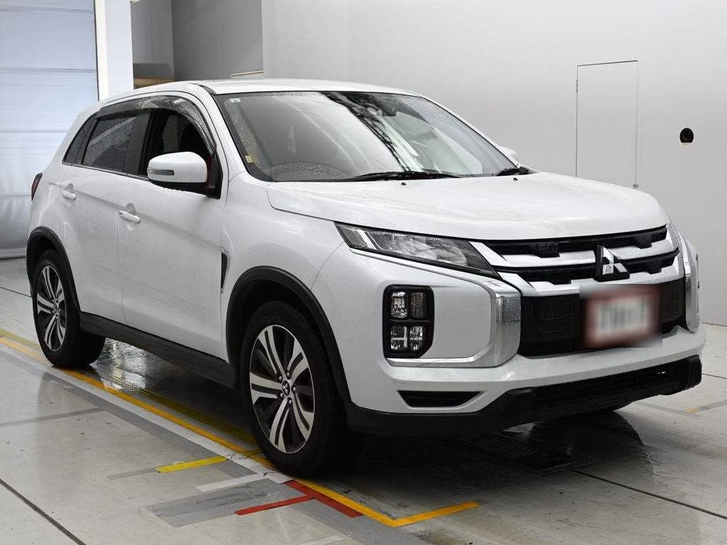 MITSUBISHI RVR