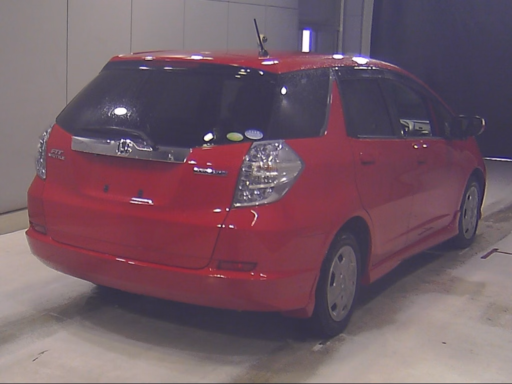 HONDA FIT SHUTTLE