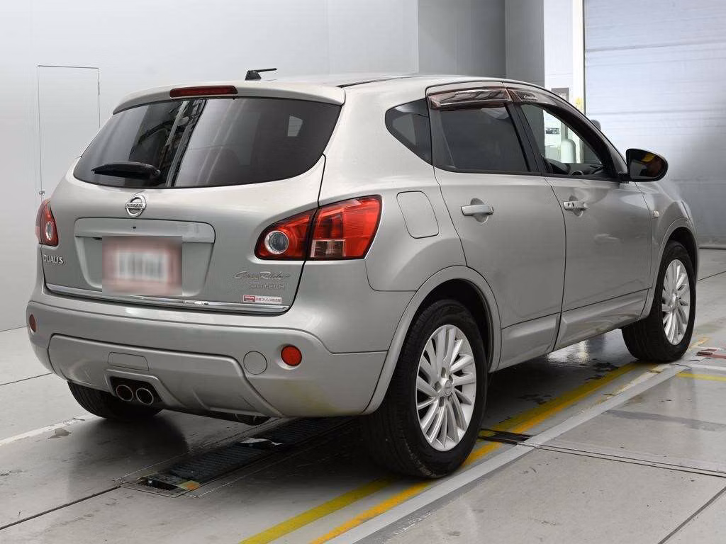 NISSAN DUALIS