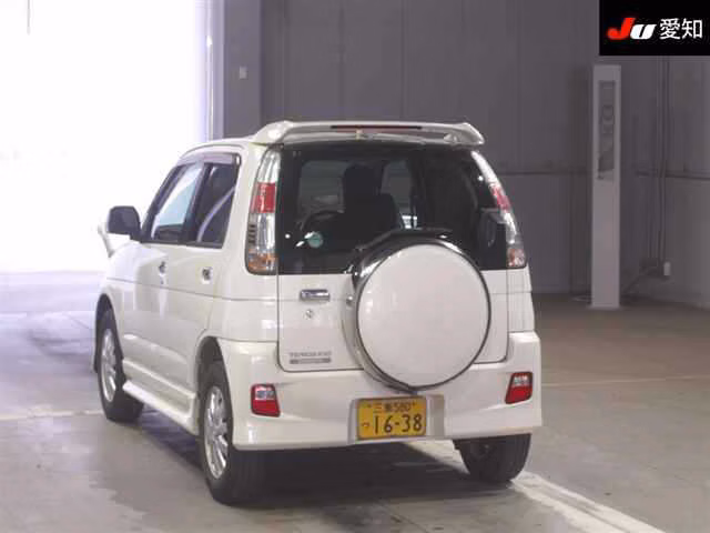 DAIHATSU TERIOS KID