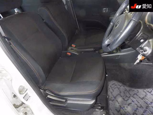 DAIHATSU TERIOS KID