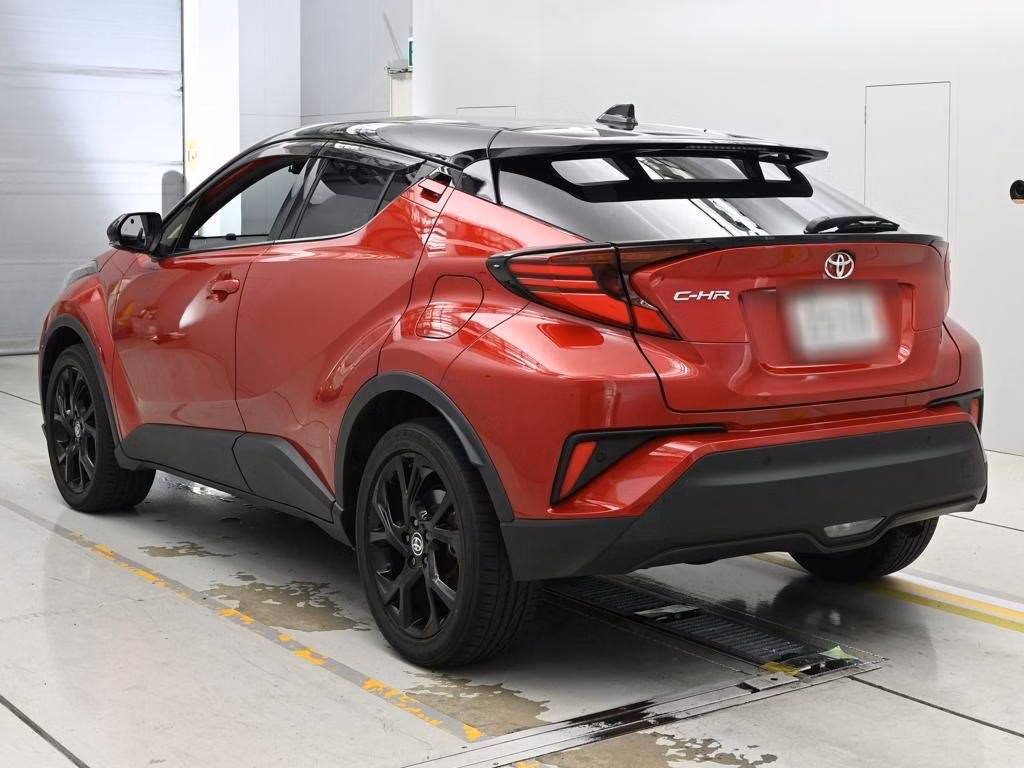 TOYOTA C-HR