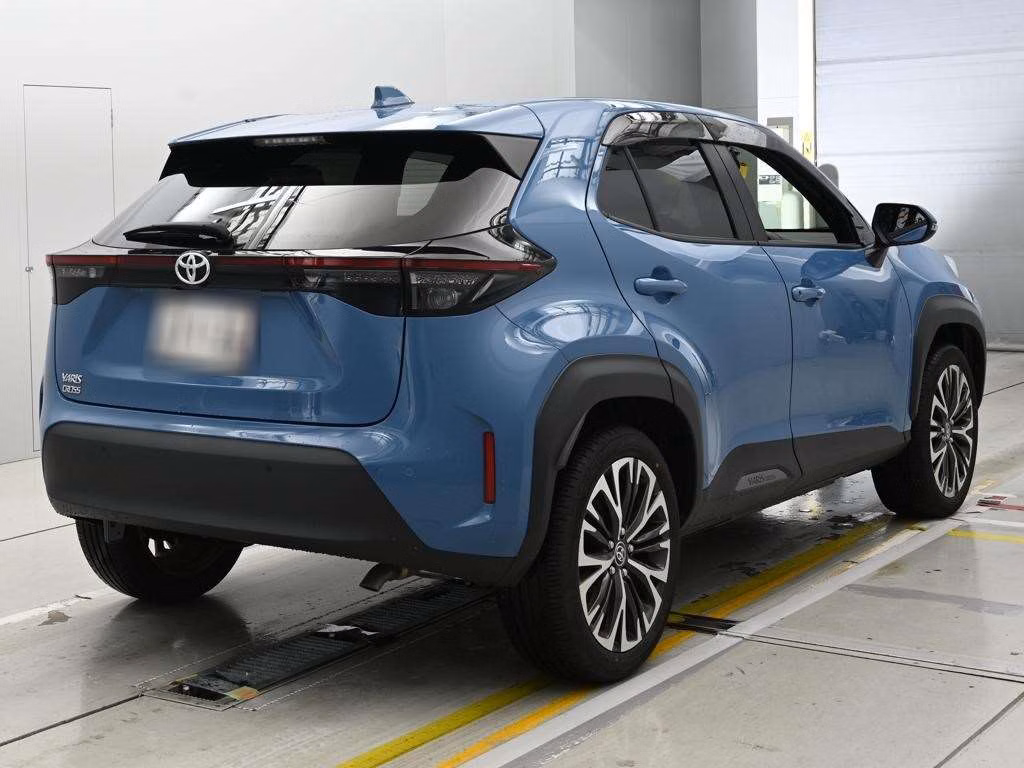 TOYOTA YARIS CROSS