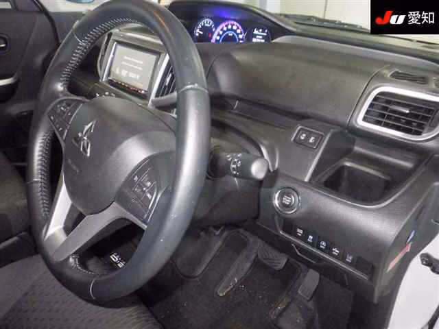 MITSUBISHI DELICA D:2