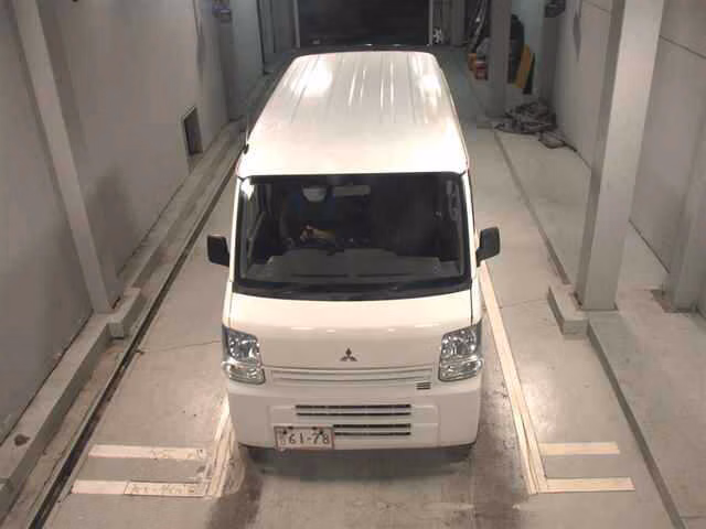 MITSUBISHI MINICAB