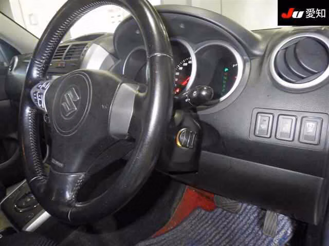 SUZUKI ESCUDO