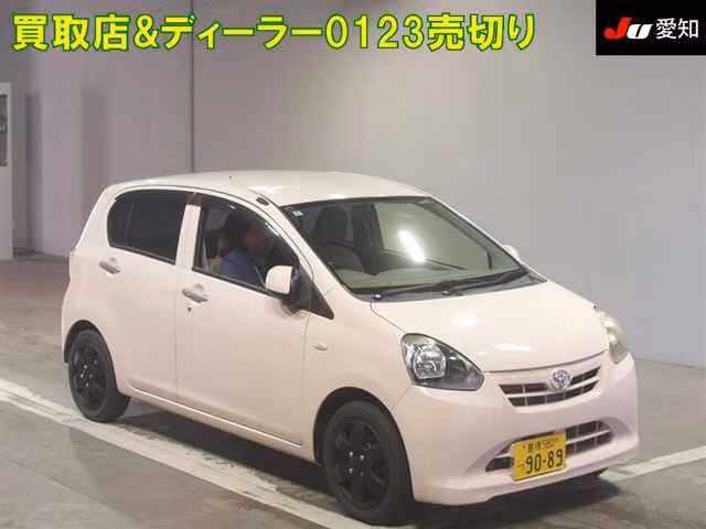 TOYOTA PIXIS EPOCH
