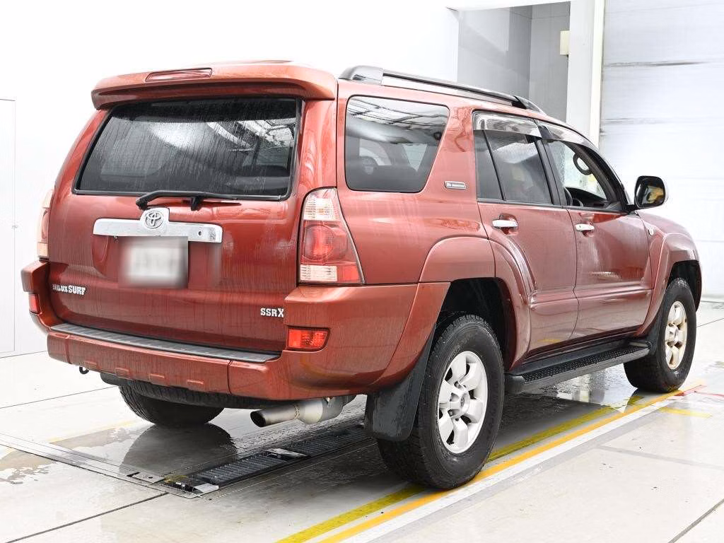 TOYOTA HILUX SURF
