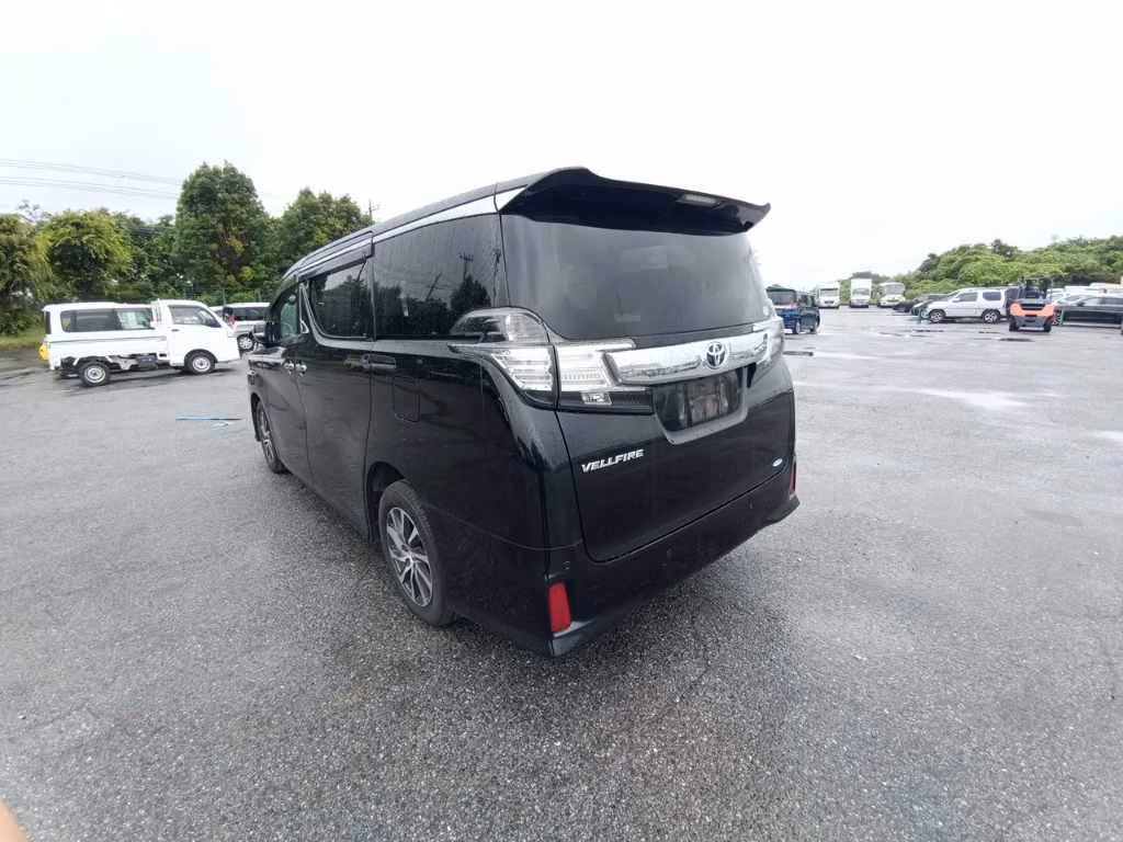 TOYOTA VELLFIRE