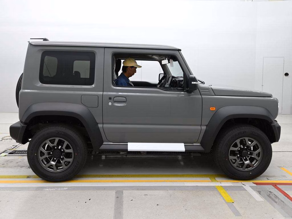 SUZUKI JIMNY SIERRA