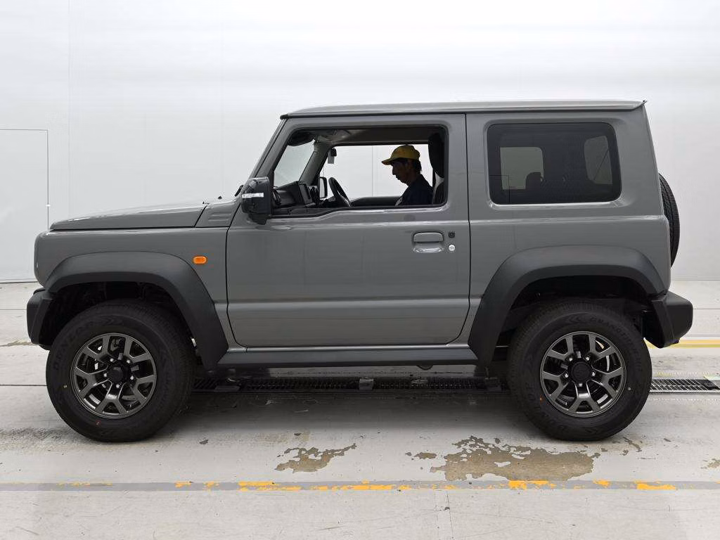 SUZUKI JIMNY SIERRA