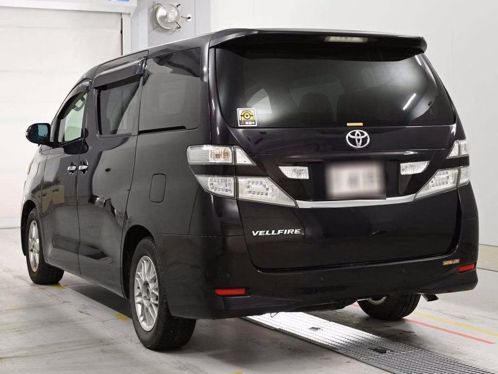 TOYOTA VELLFIRE