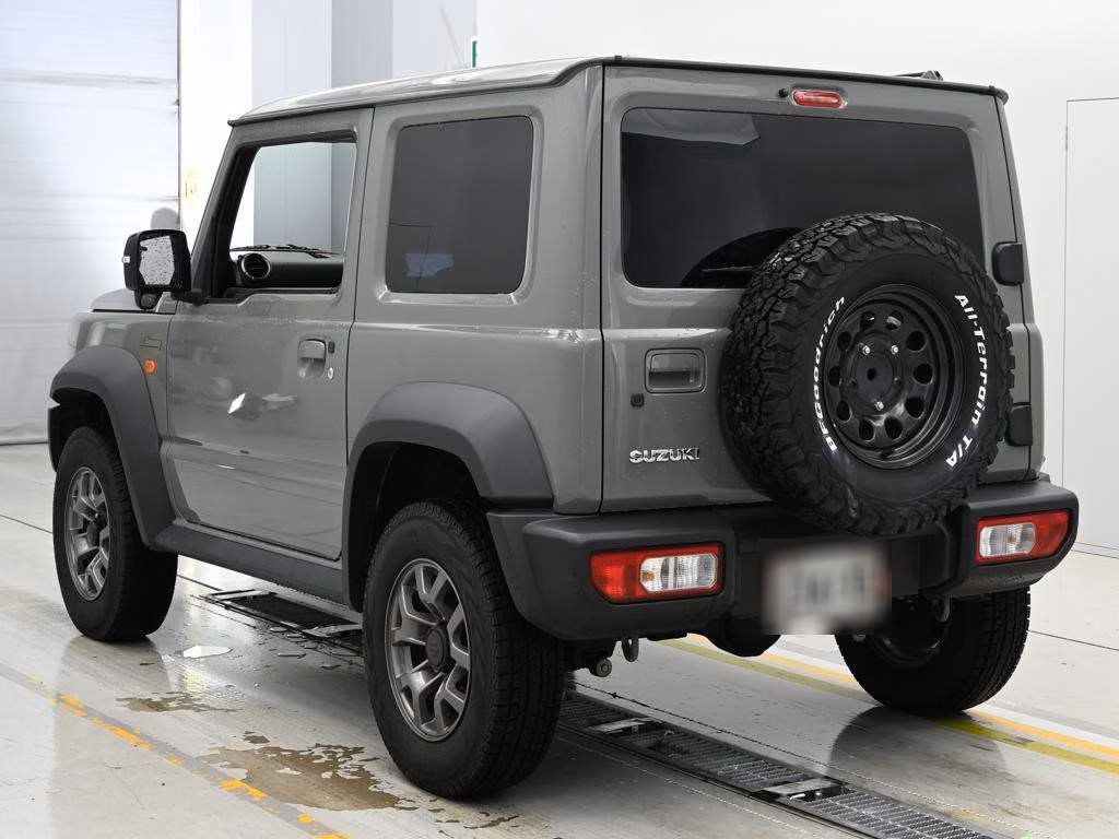 SUZUKI JIMNY SIERRA