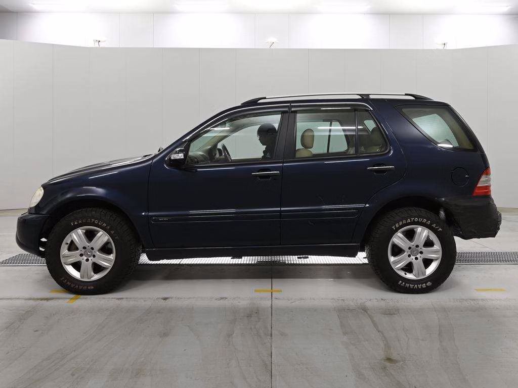 MERCEDES-BENZ M-CLASS