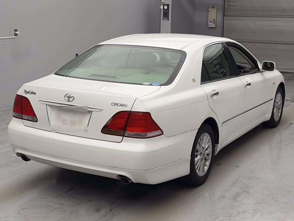 TOYOTA CROWN