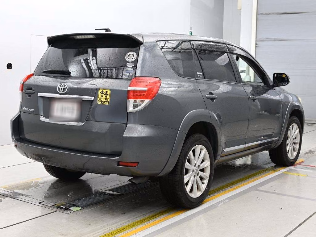TOYOTA VANGUARD