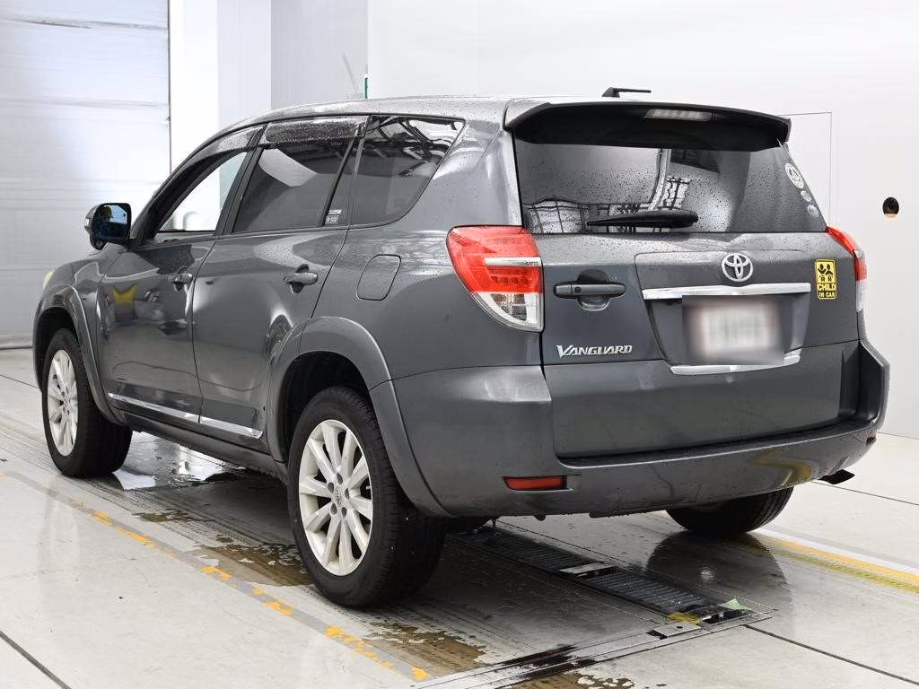 TOYOTA VANGUARD