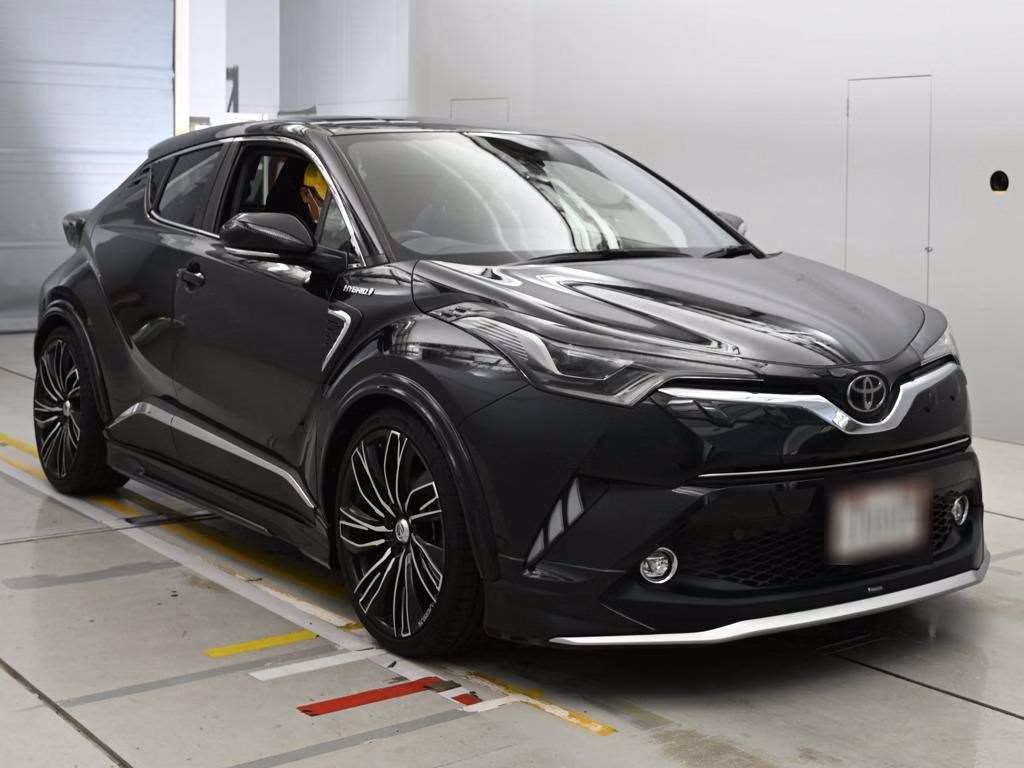 TOYOTA C-HR