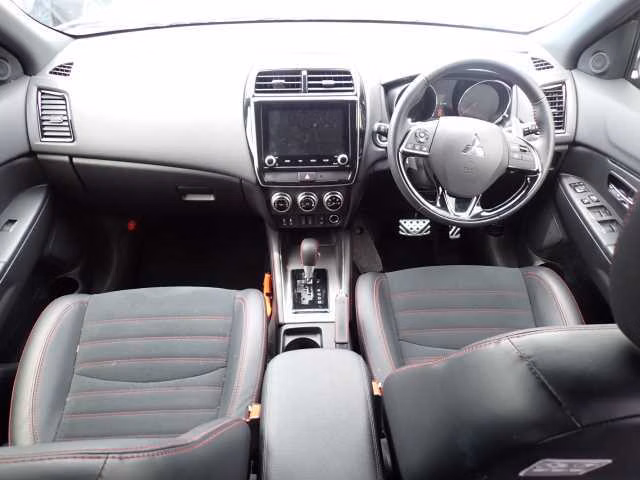MITSUBISHI RVR