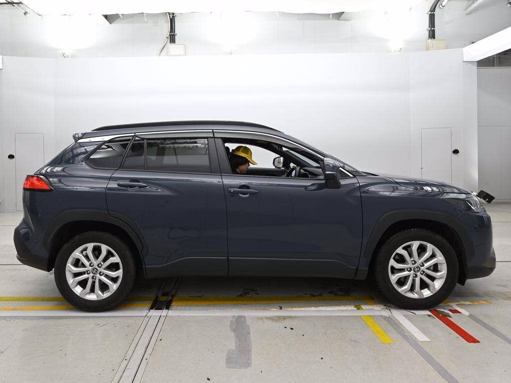 TOYOTA COROLLA CROSS